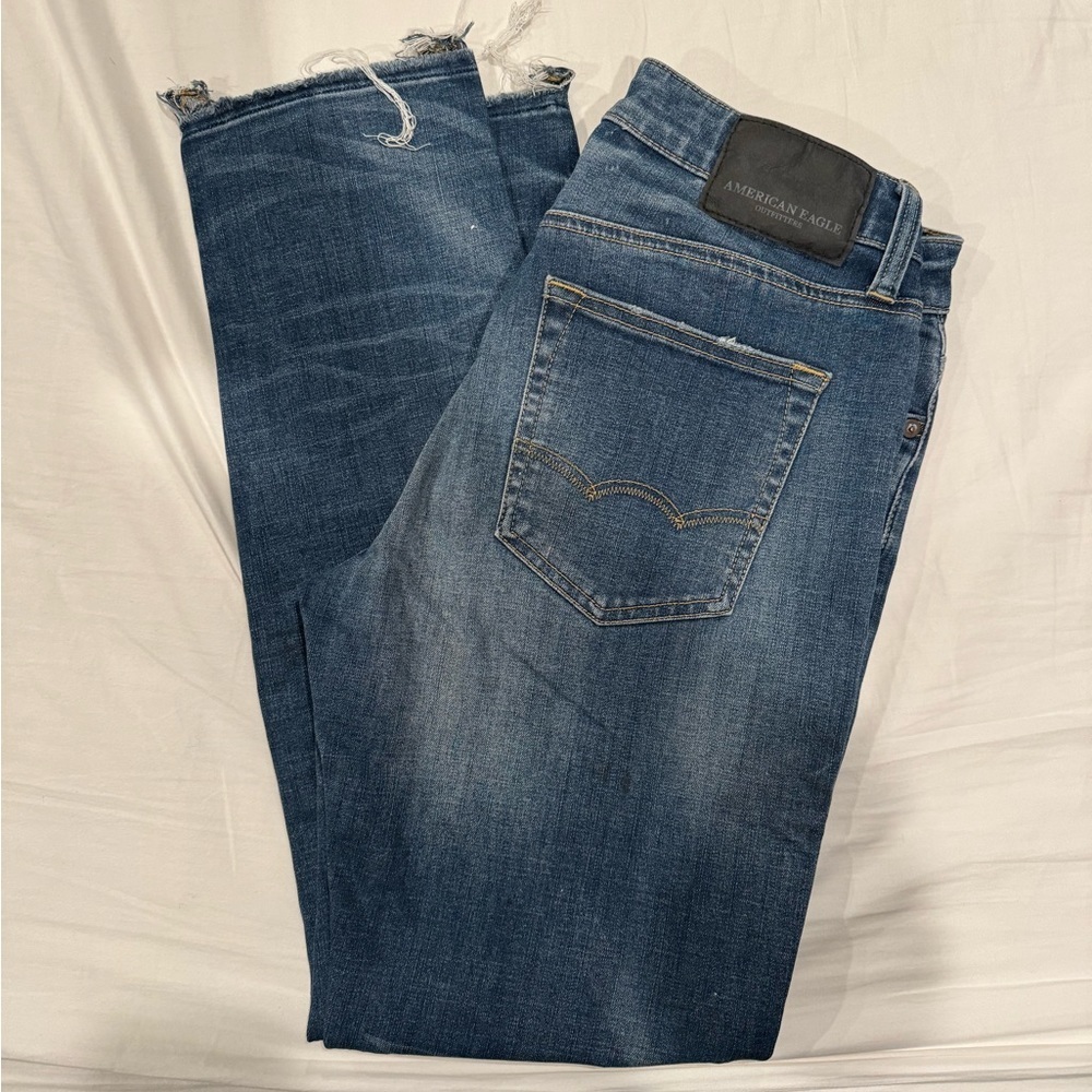 🛍️ American eagle slim jeans